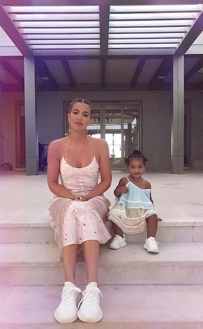 Khloe Kardashian, True Thompson, Instagram